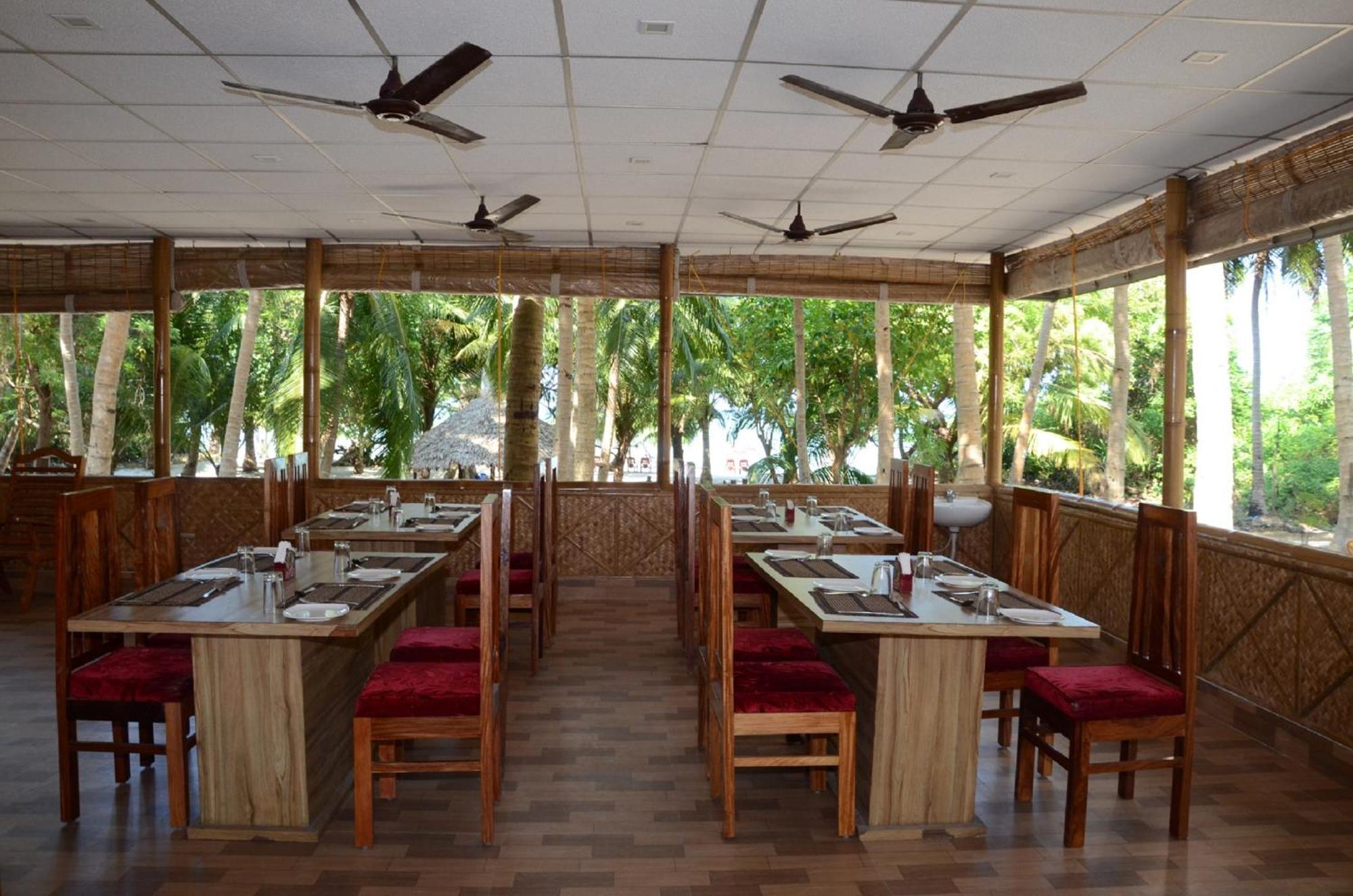 Coconhuts Beach Resort Lakshmanpur Exterior foto